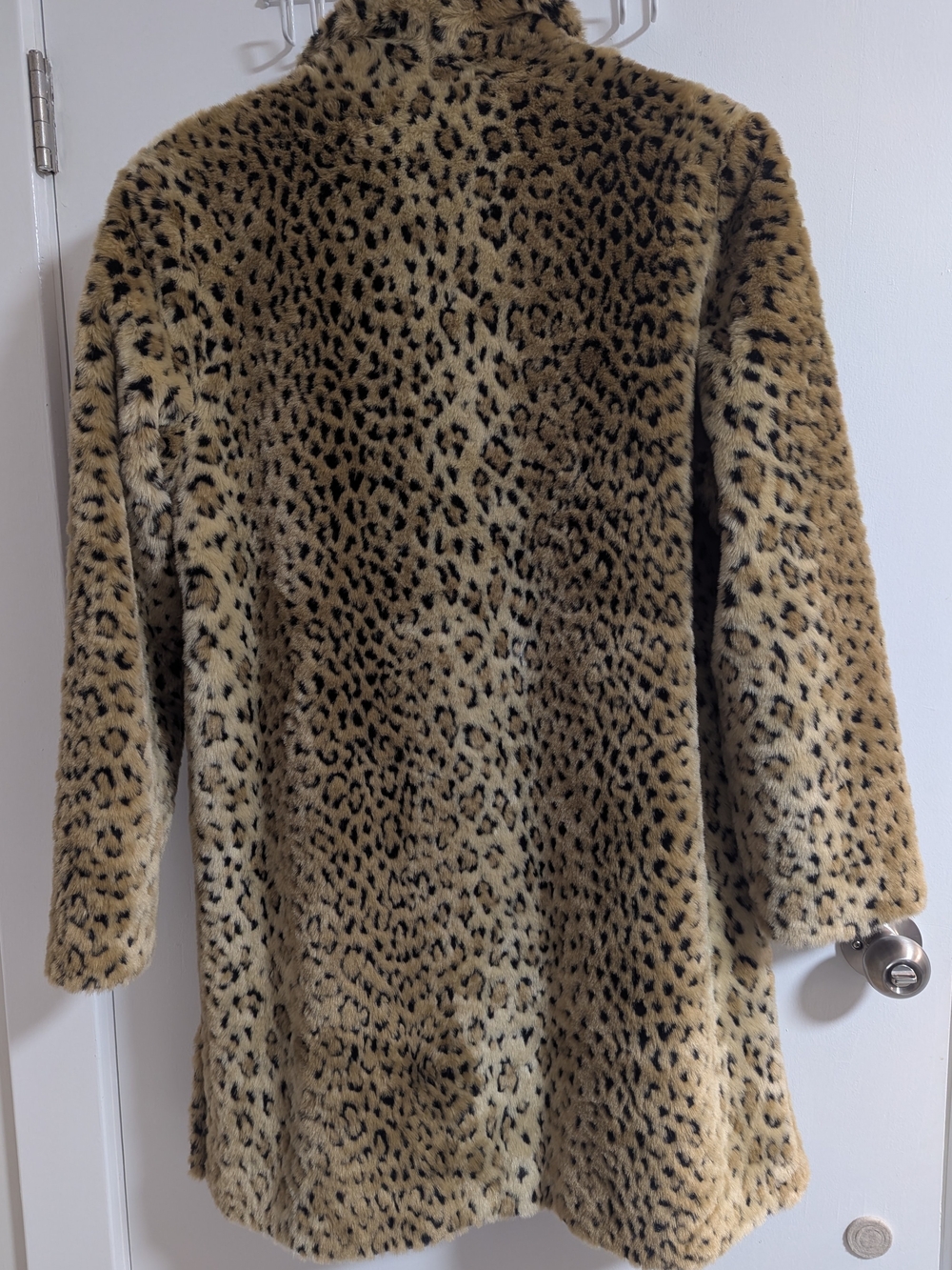 Worthington Leopard Spot Faux-Fur Teddy Coat in Light Brown and Black - Picture 4 of 8